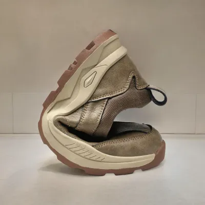 VERSATILE REACTIVE SNEAKER